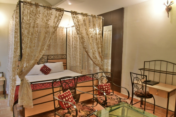 Deluxe One-bedroom Suite